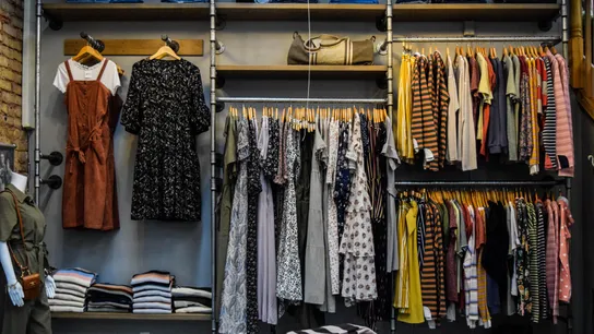 From Wardrobe to Wow: Elevate Your Style Without Breaking the Bank